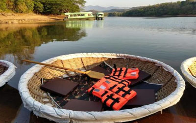 thenmala tourism